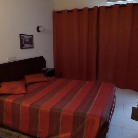 Hotel Armona