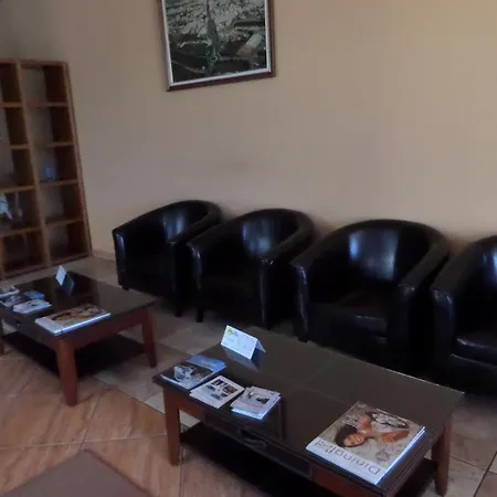 Armona Отель Ольян