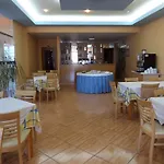 Armona Hotel 2*